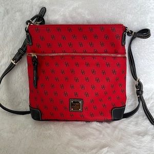Dooney & Bourke Crossbody bag